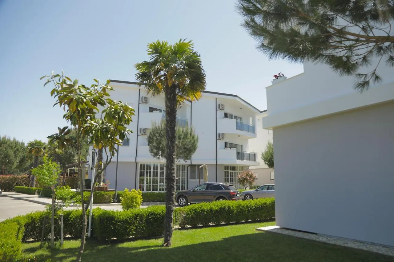 Primavera Residence Hotel Дуррес