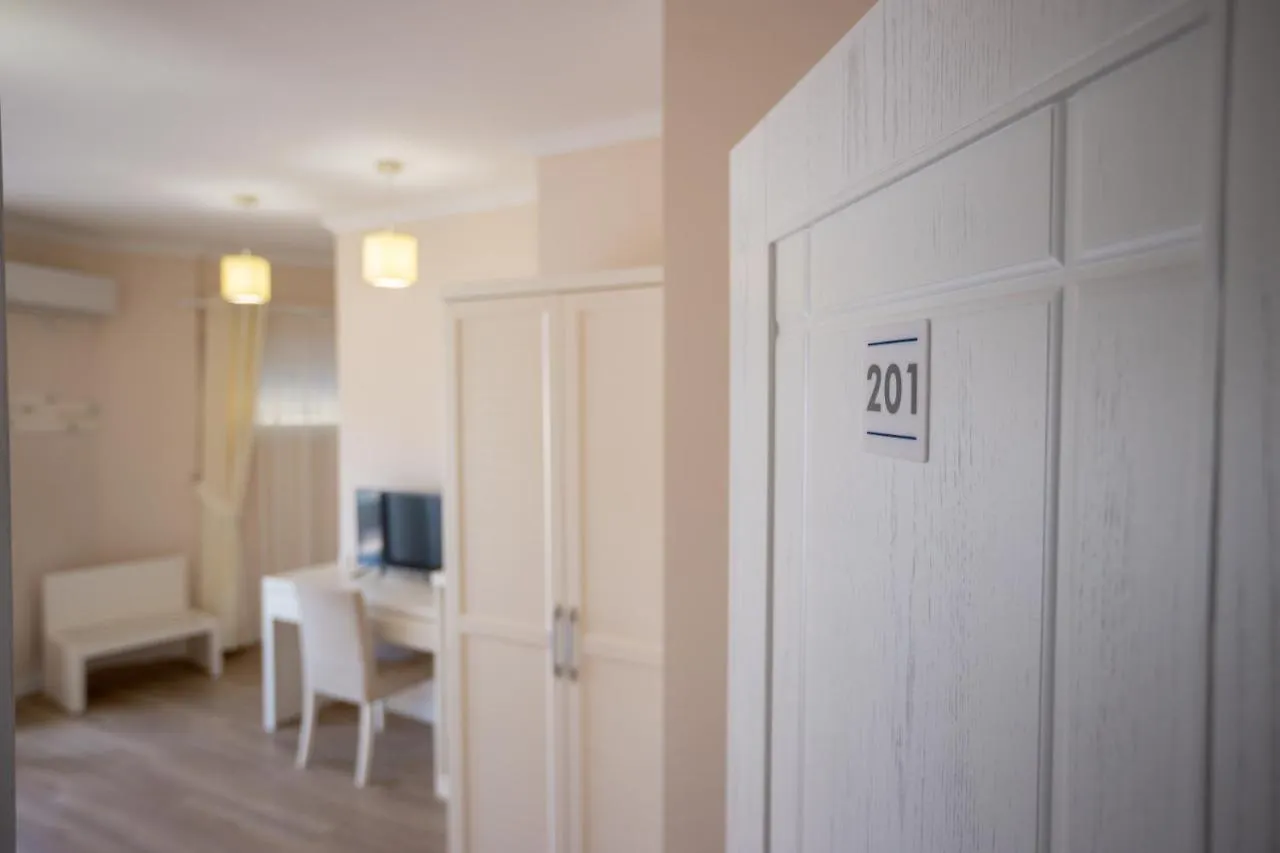 Primavera Residence Hotel Дуррес 4*,